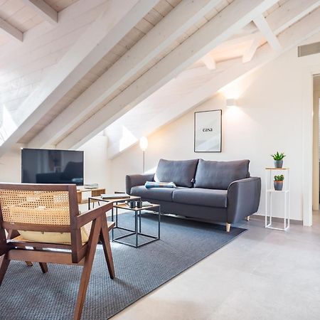 Apartamento La Mansarda Di Sarpi Milán Exterior foto