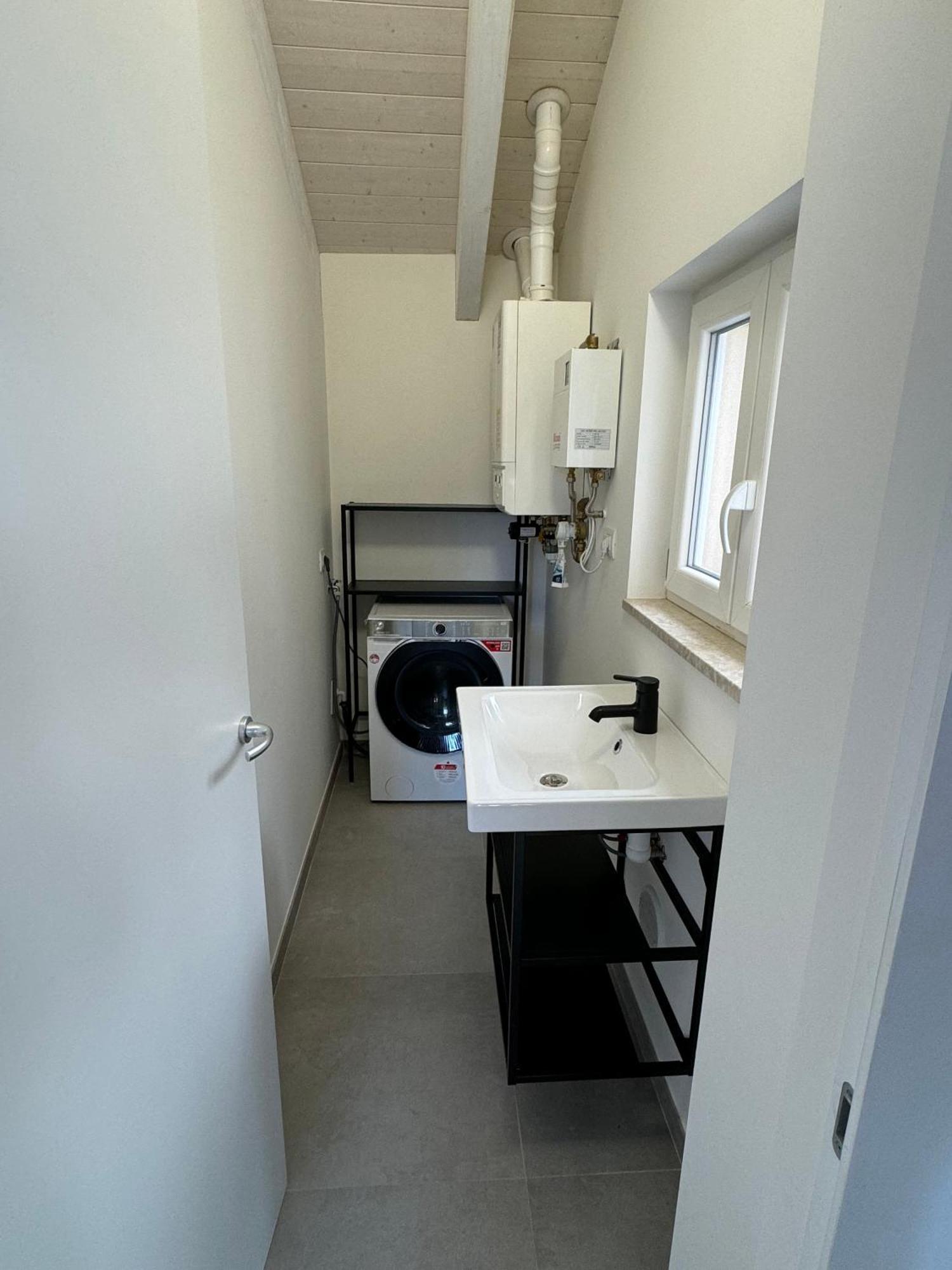 Apartamento La Mansarda Di Sarpi Milán Exterior foto